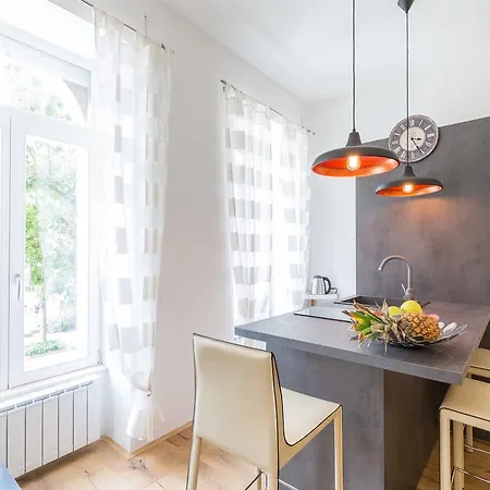 Mia Augusta Ferri Apartman